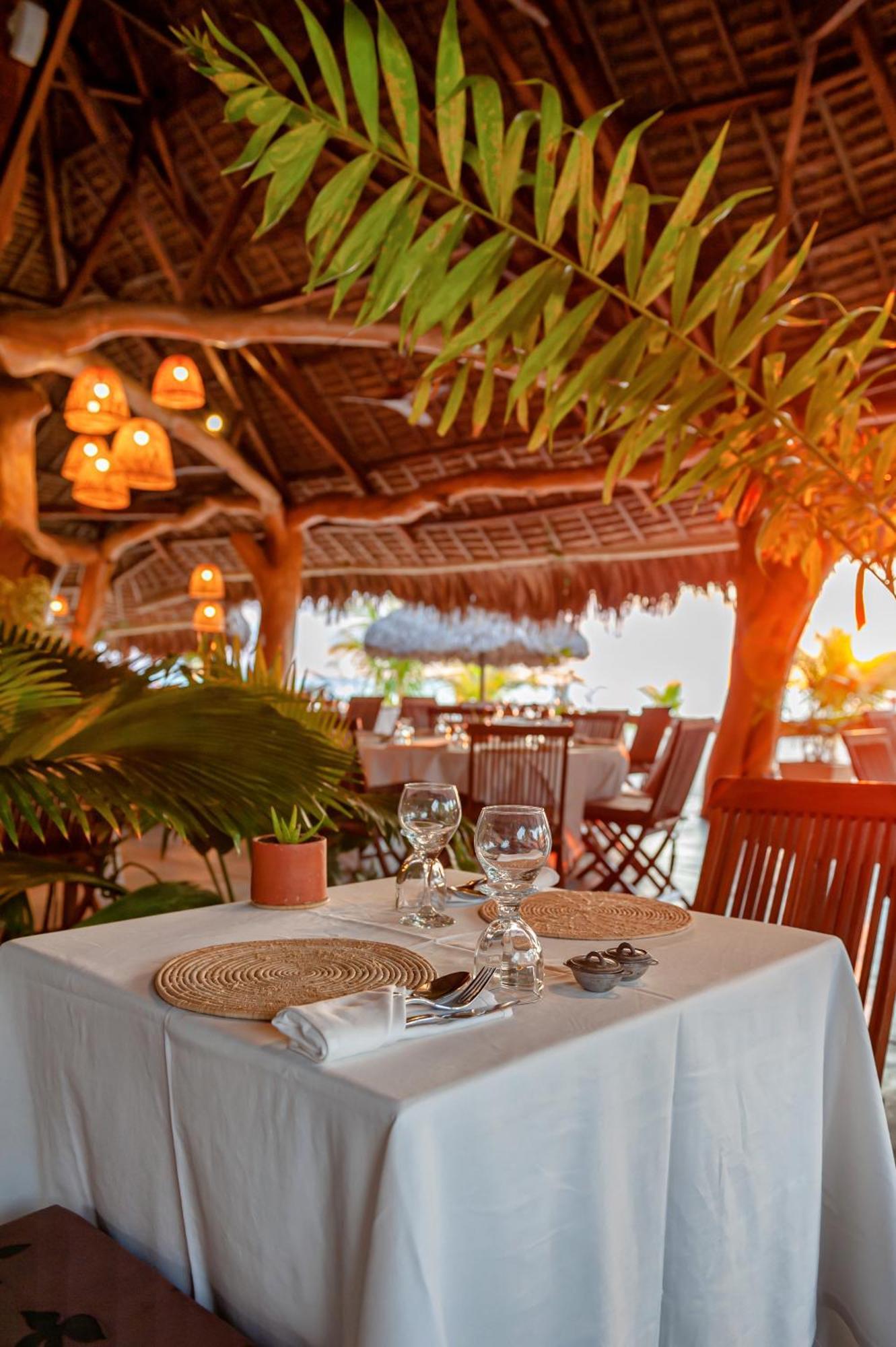 Nosy Be Hotel & Spa Ambondrona  Екстер'єр фото